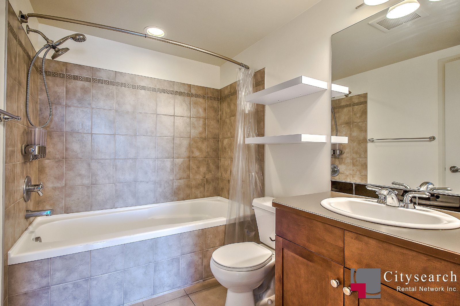 904, 920 5 Ave SW - - property image