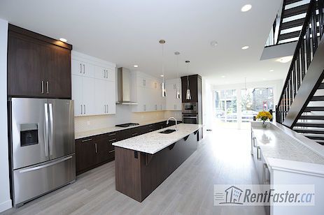 1922 32 Ave SW - - property image