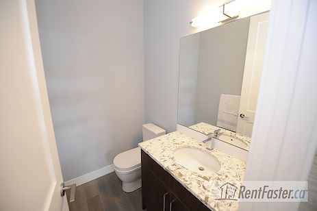 1922 32 Ave SW - - property image