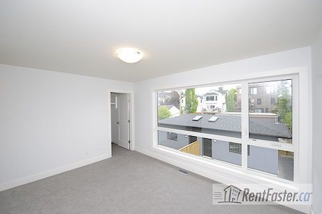 1922 32 Ave SW - - property image