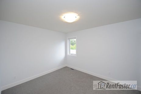 1922 32 Ave SW - - property image