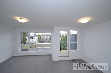 1922 32 Ave SW - - property image