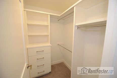 1922 32 Ave SW - - property image