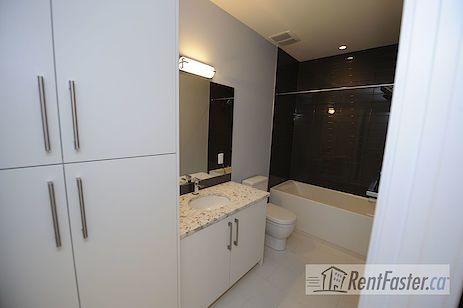 1922 32 Ave SW - - property image