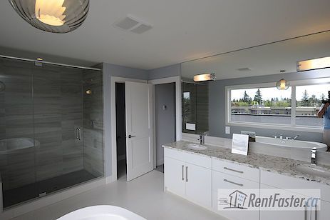 1922 32 Ave SW - - property image