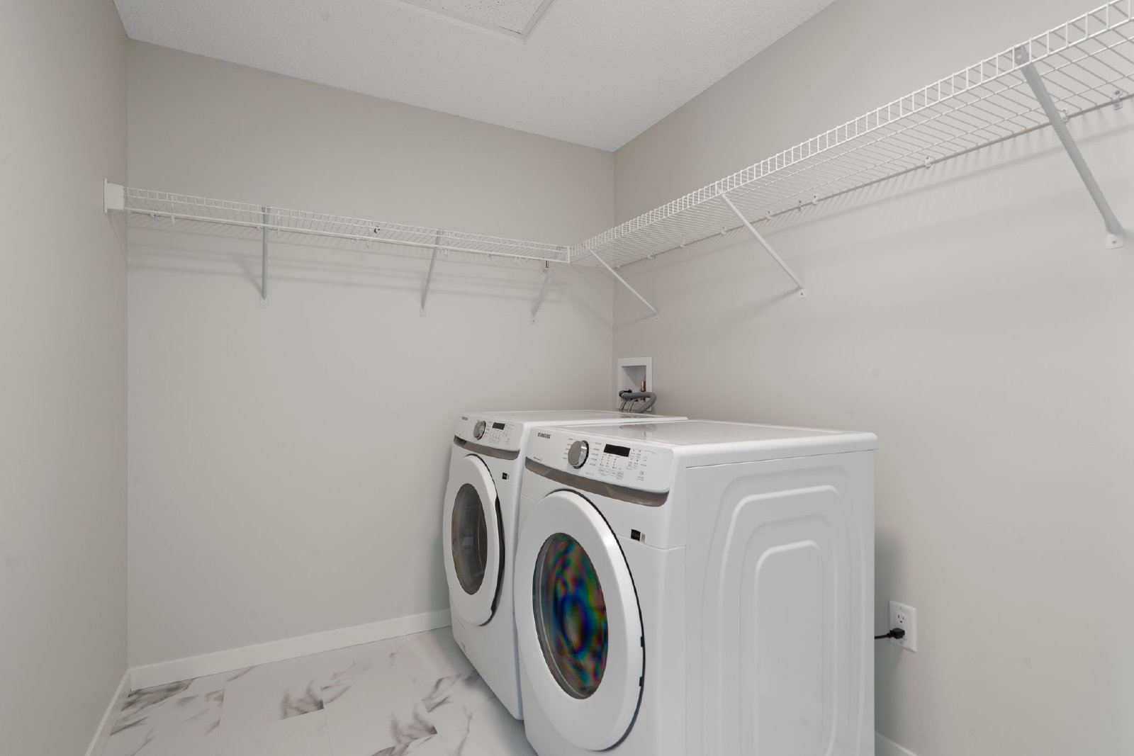 3410, 33 Carringham Gate NW - 1 property image