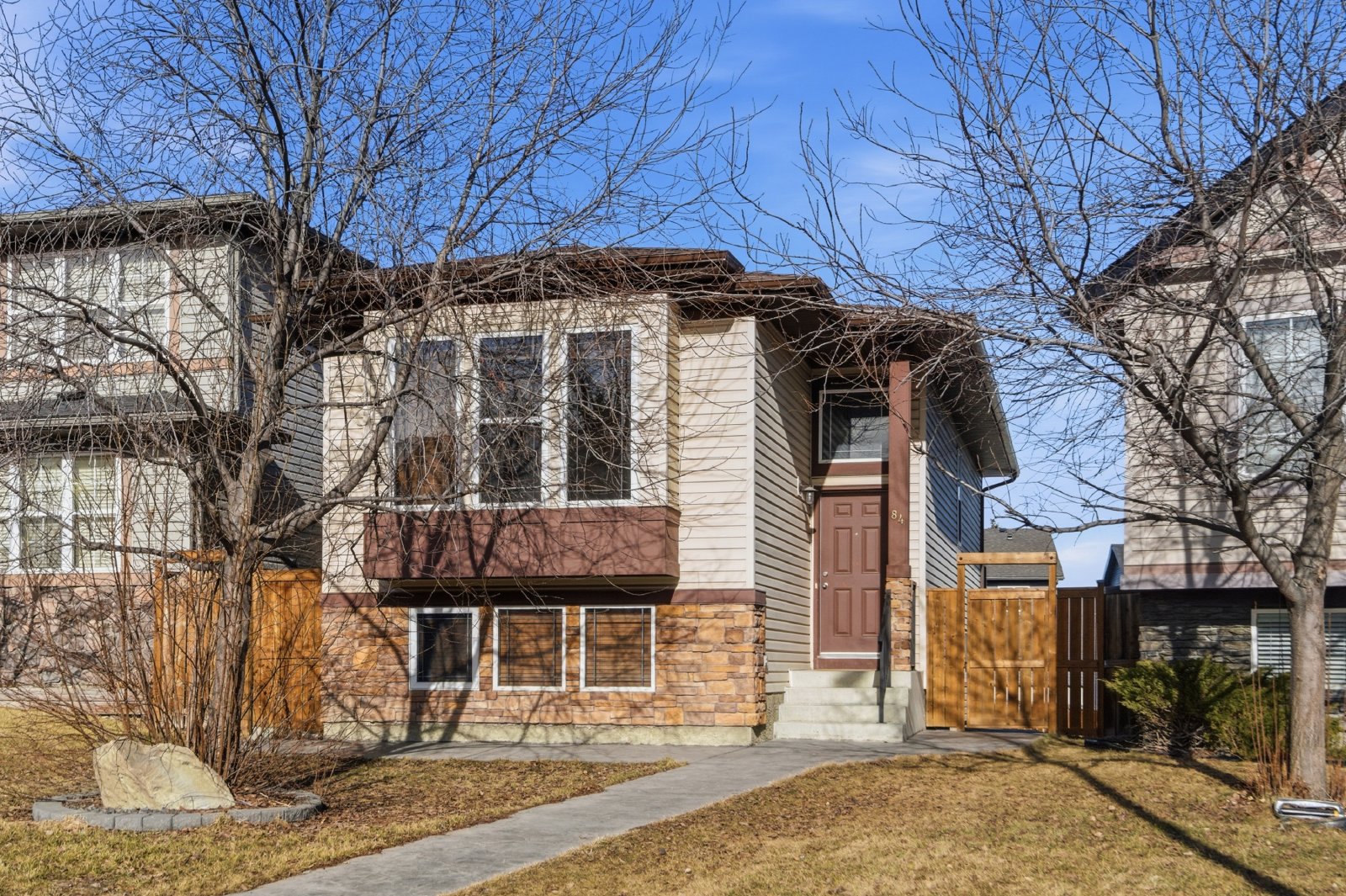 84 Panora Close NW - 1 property image