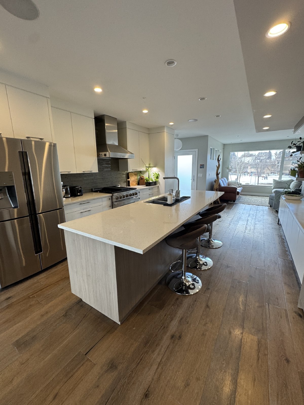 224 6A Street Northeast - 1 property image