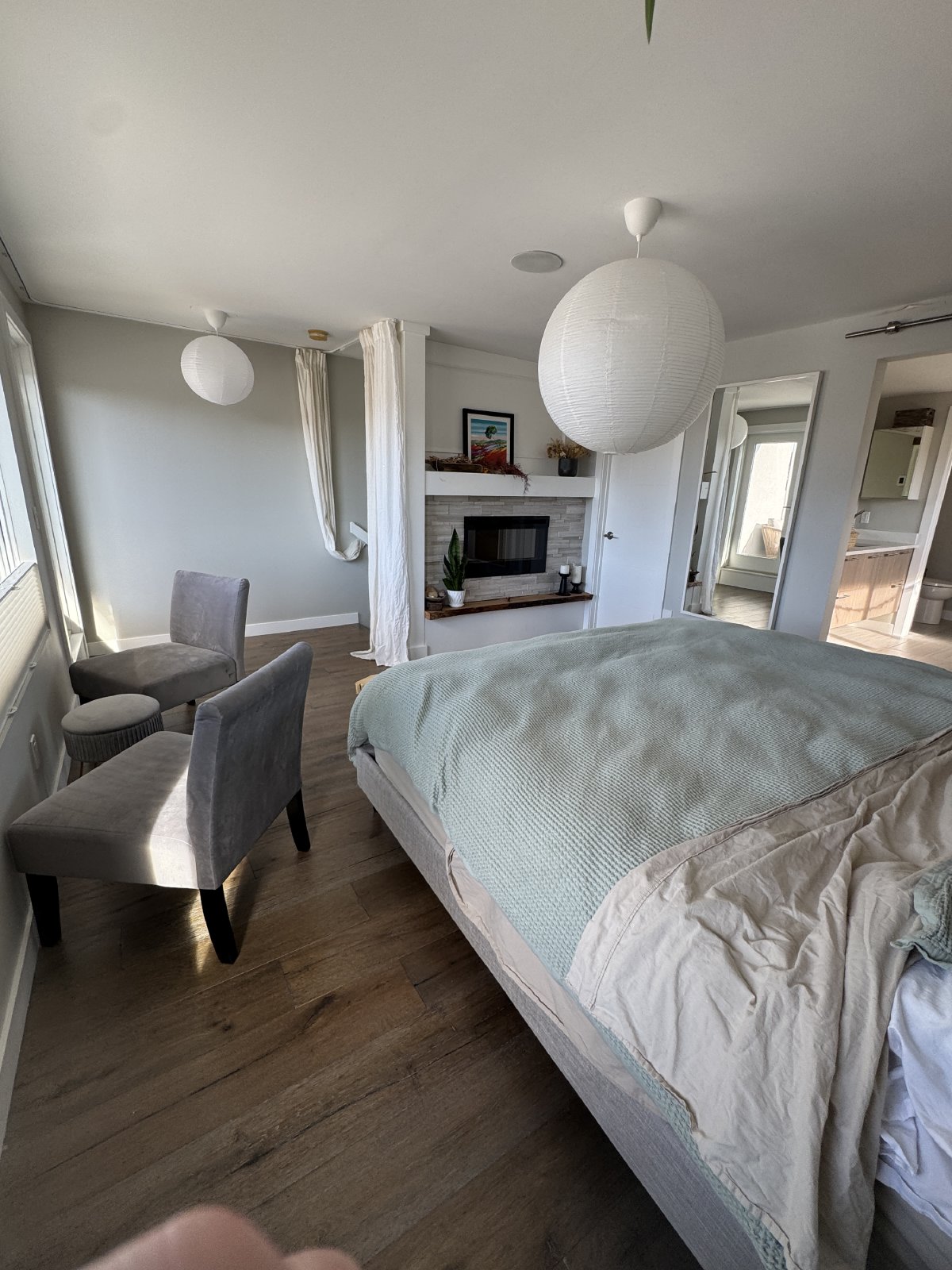 224 6A Street Northeast - 1 property image