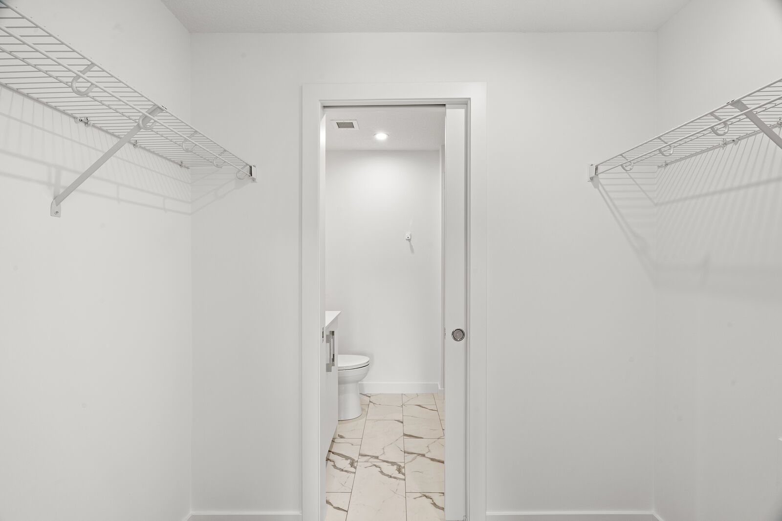 2419, 63 Corner Glen Crescent NE - 1 property image