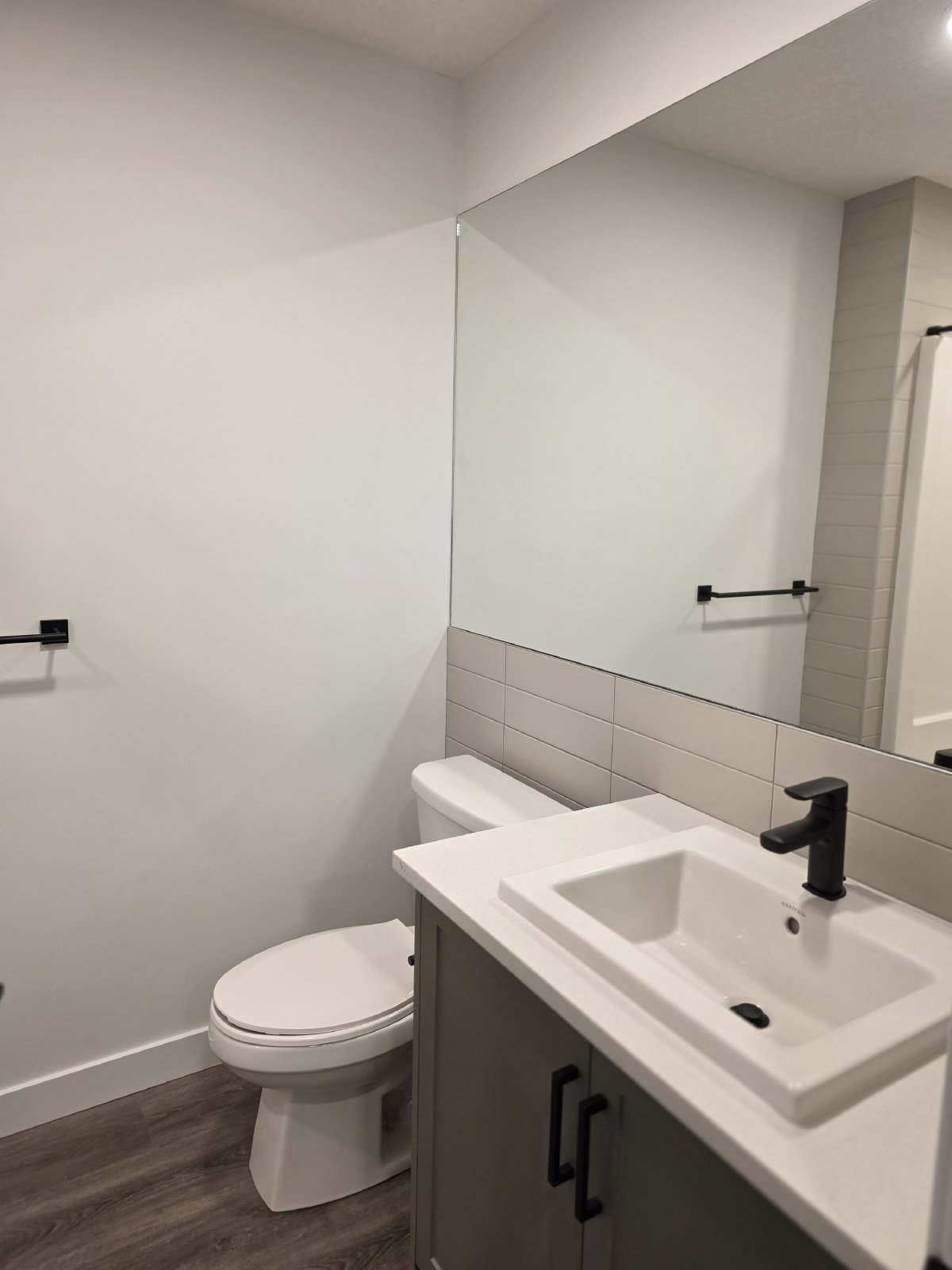 3211, 350 Livingston Common NE - 1 property image