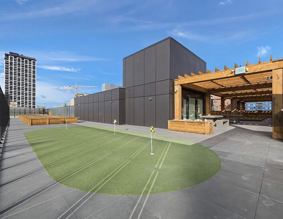 310 15 Avenue SW - 1 property image