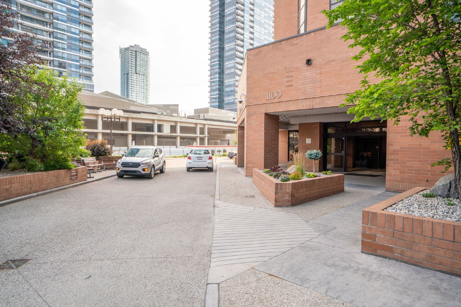 907, 1100 8 Ave SW - 907 property image