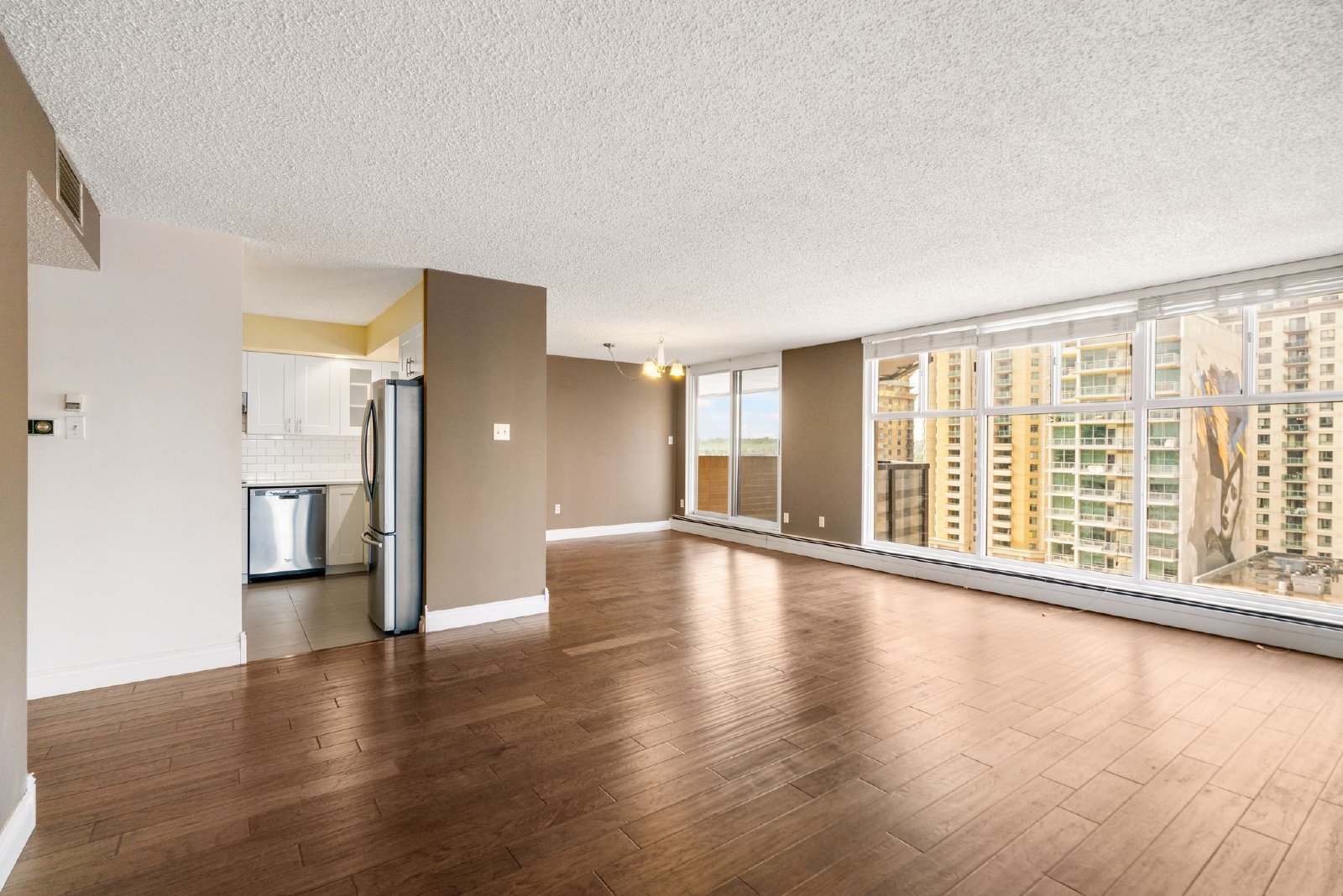 907, 1100 8 Ave SW - 907 property image