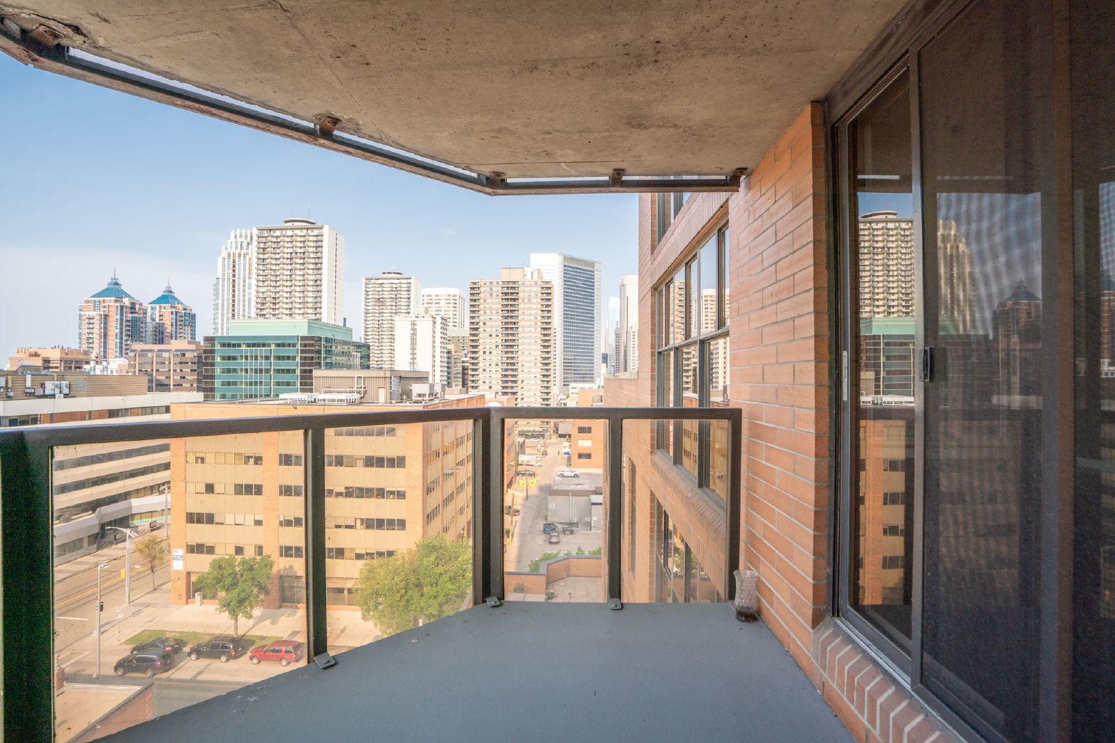 907, 1100 8 Ave SW - 907 property image