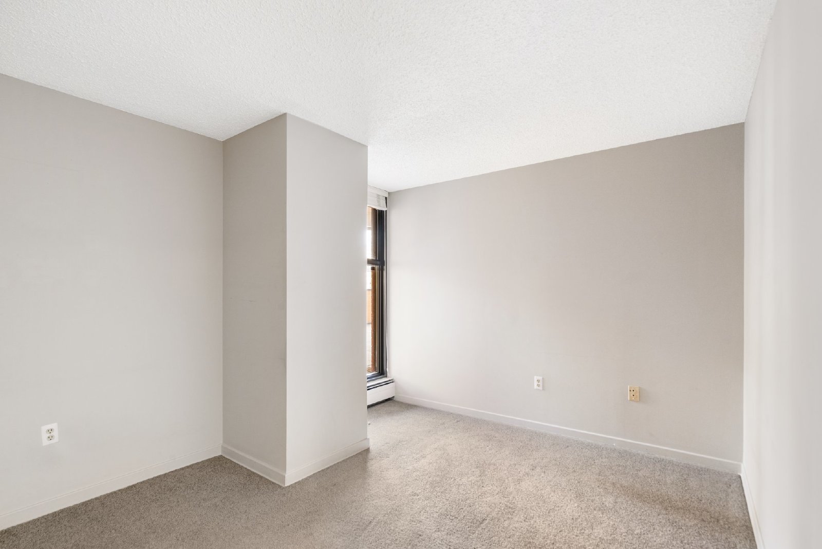 907, 1100 8 Ave SW - 907 property image