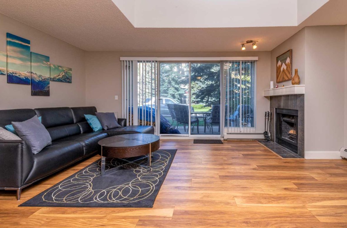 9, 122 Village Heights SW - 1 property image