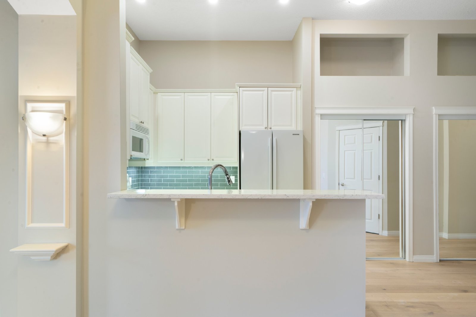 206, 881 15 Avenue SW - 1 property image