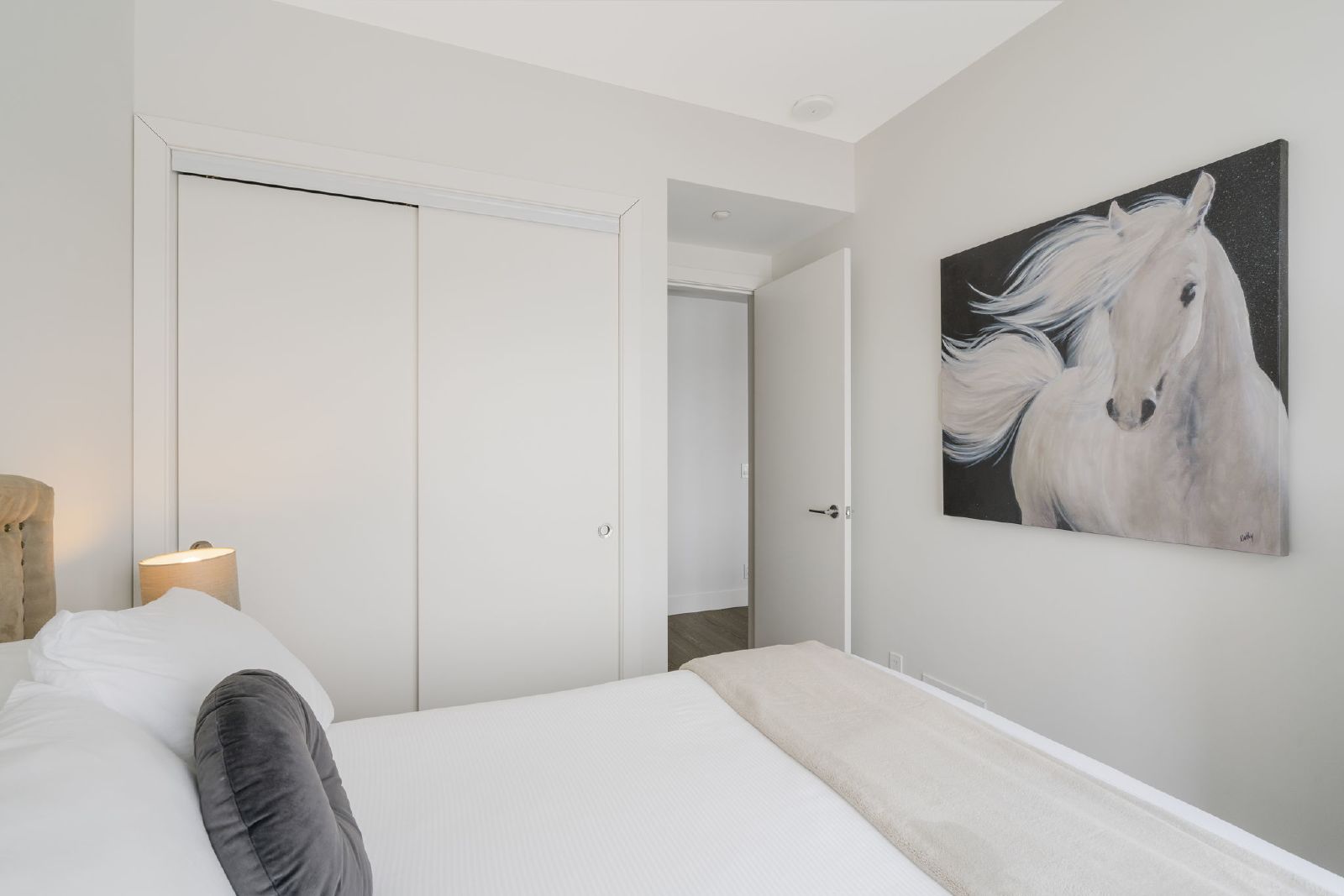 2104, 1025 5 Avenue SW - 1 property image