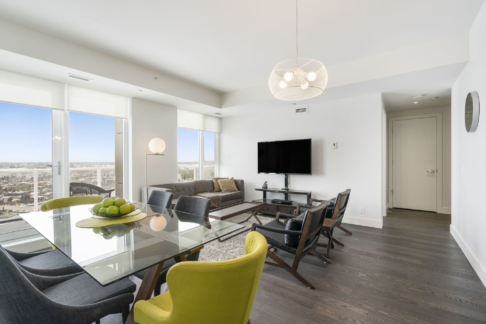2104, 1025 5 Avenue SW - 1 property image