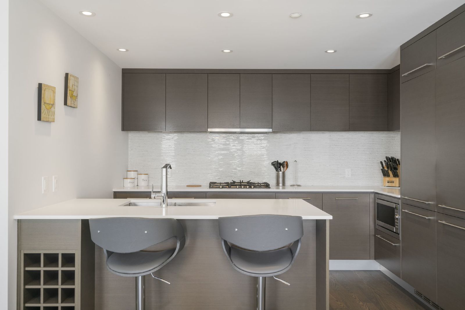 2104, 1025 5 Avenue SW - 1 property image