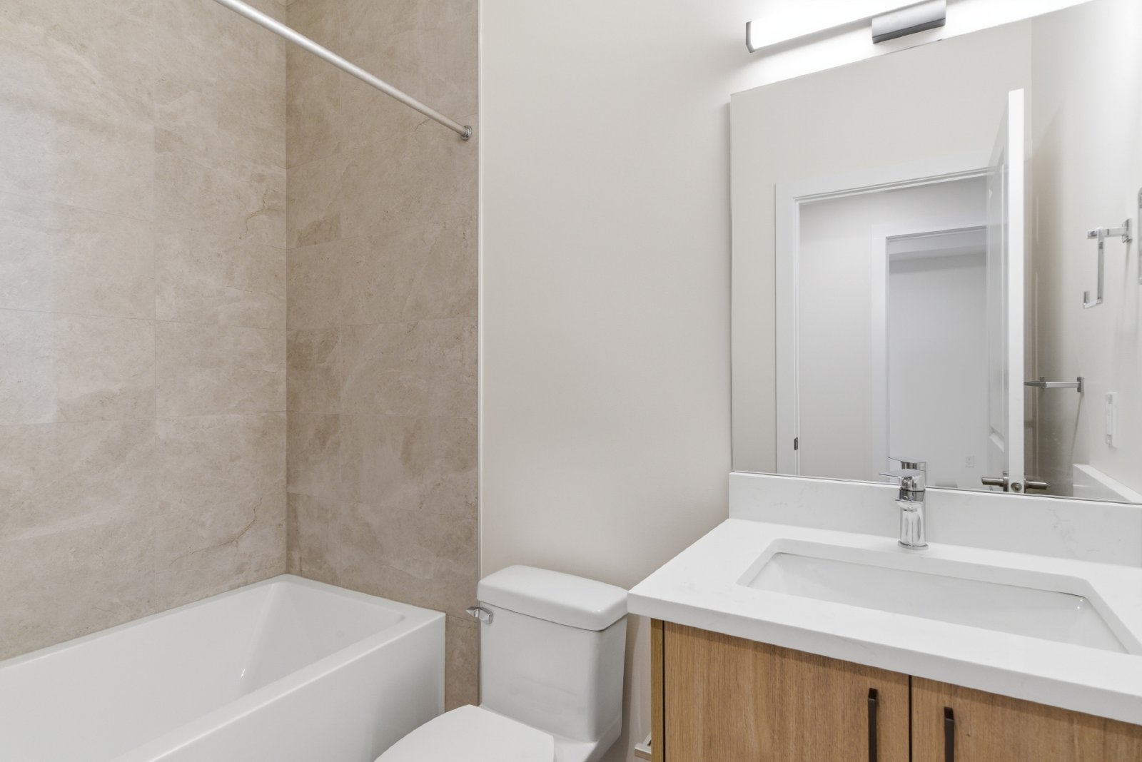4732 79 Street NW - B property image