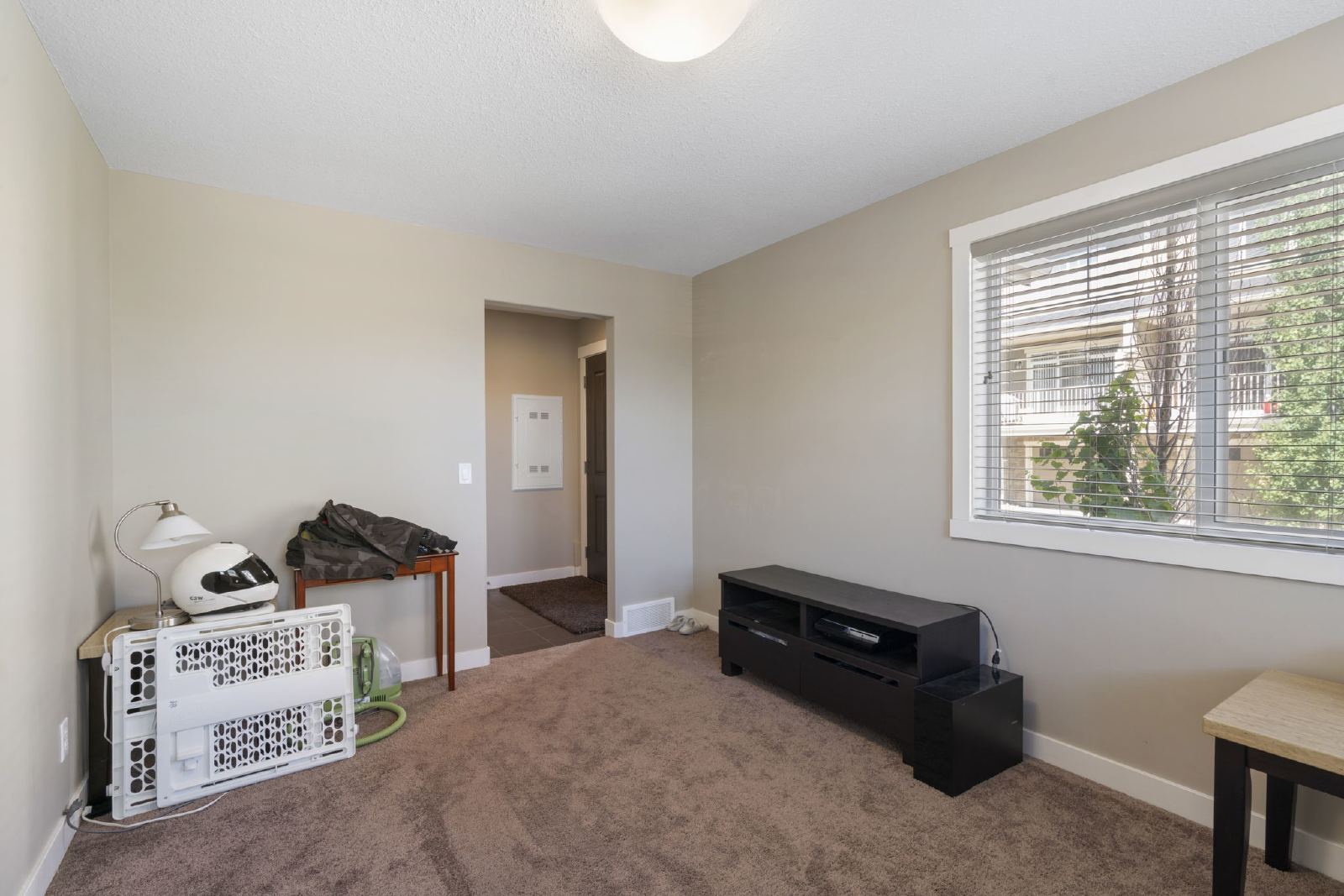 901 Evanston Manor NW - - property image