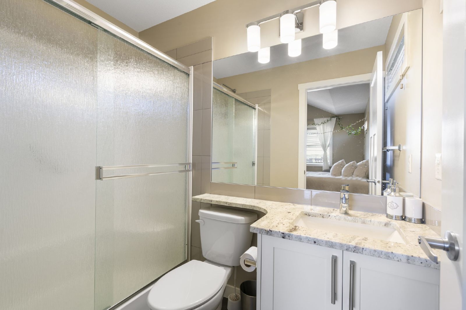 901 Evanston Manor NW - - property image