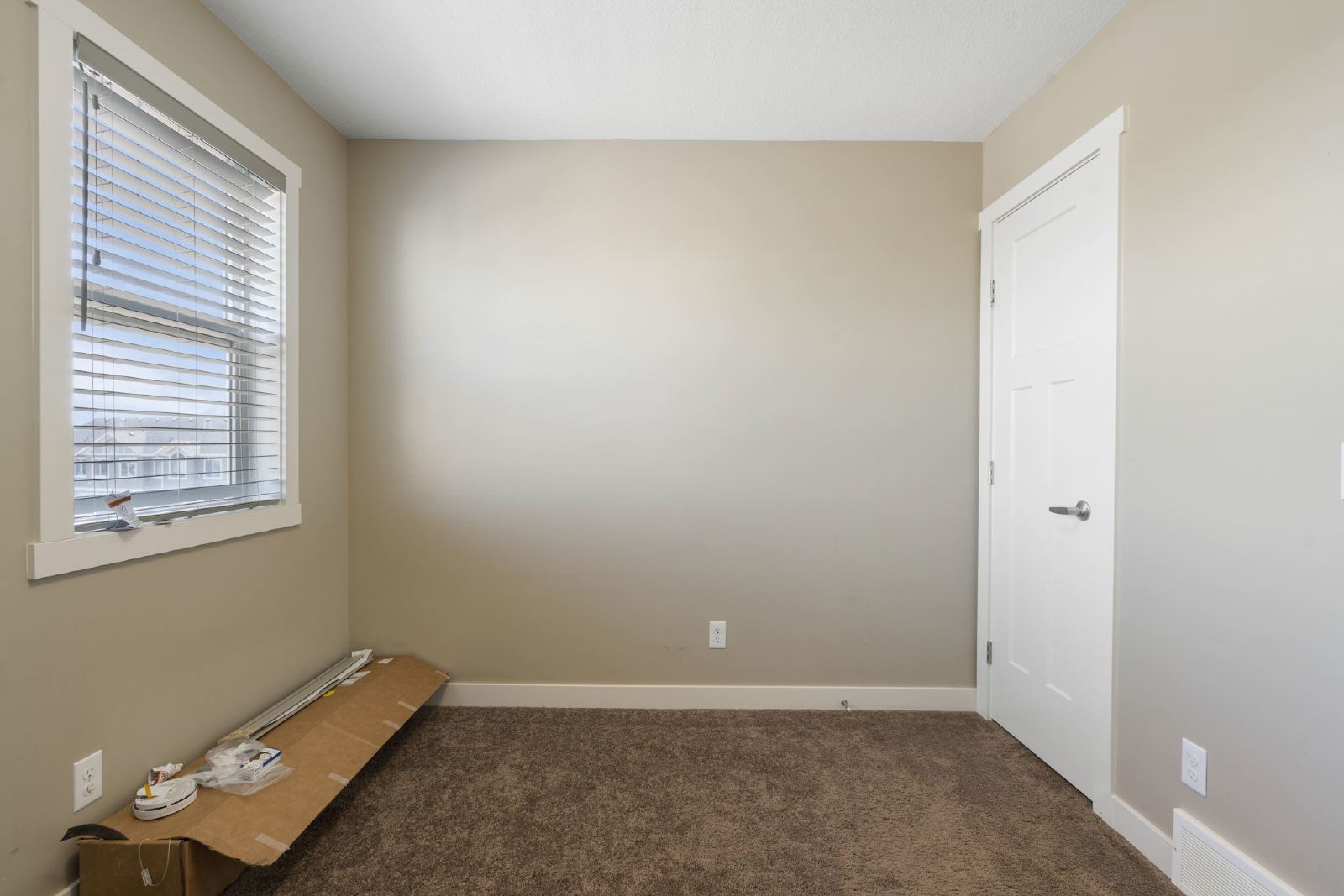 901 Evanston Manor NW - - property image