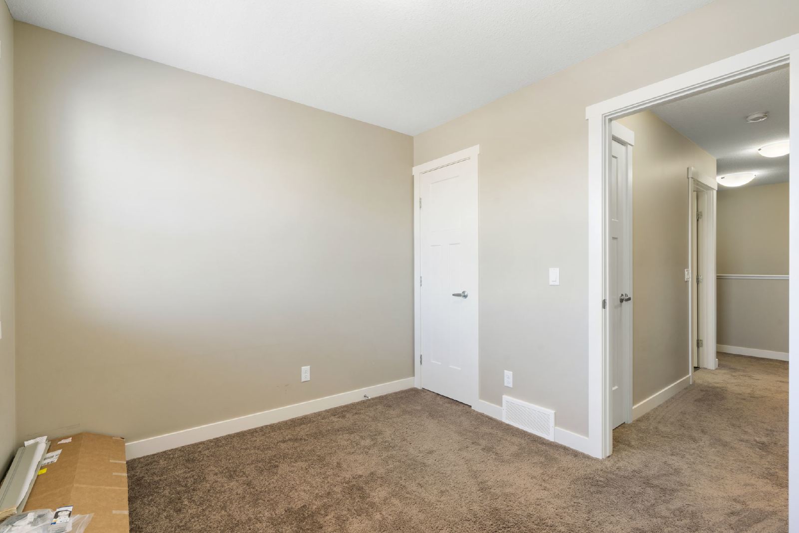 901 Evanston Manor NW - - property image