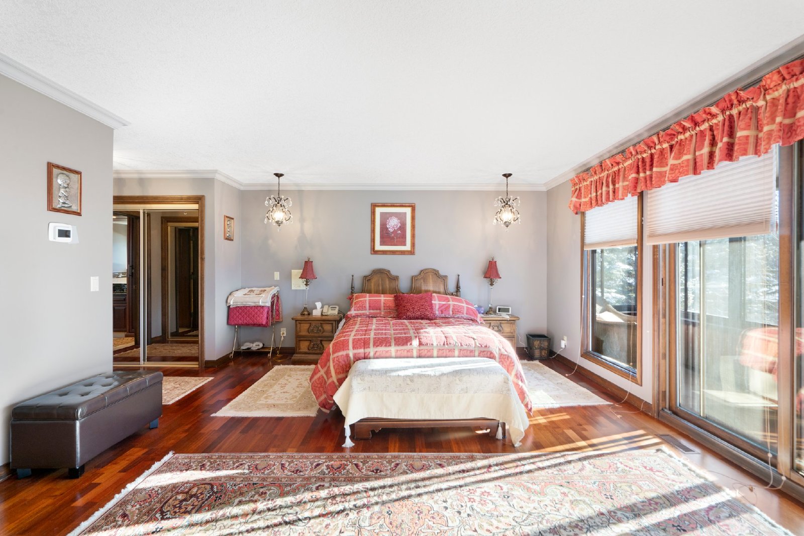 836 Edgemont Rd NW - - property image