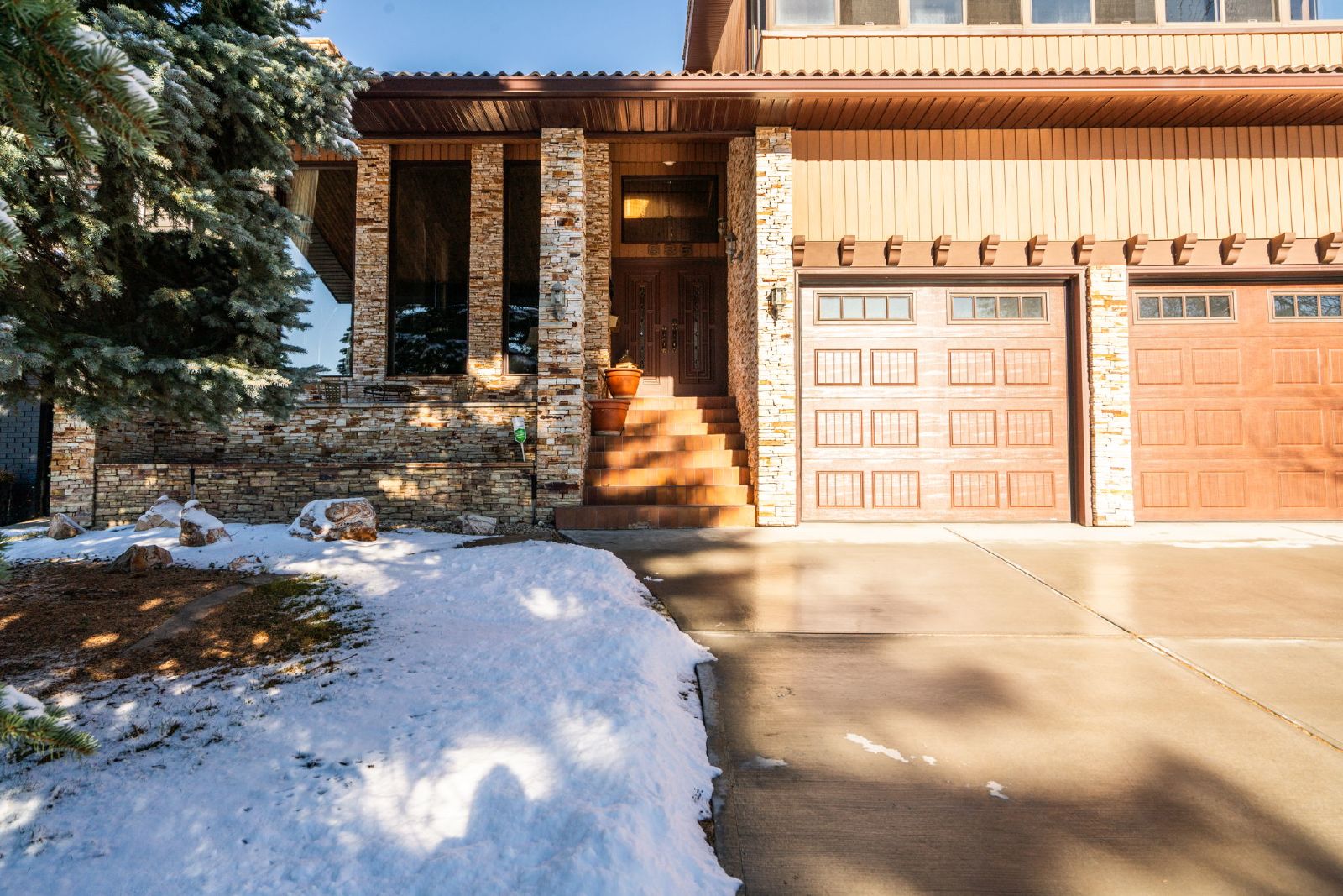 836 Edgemont Rd NW - - property image