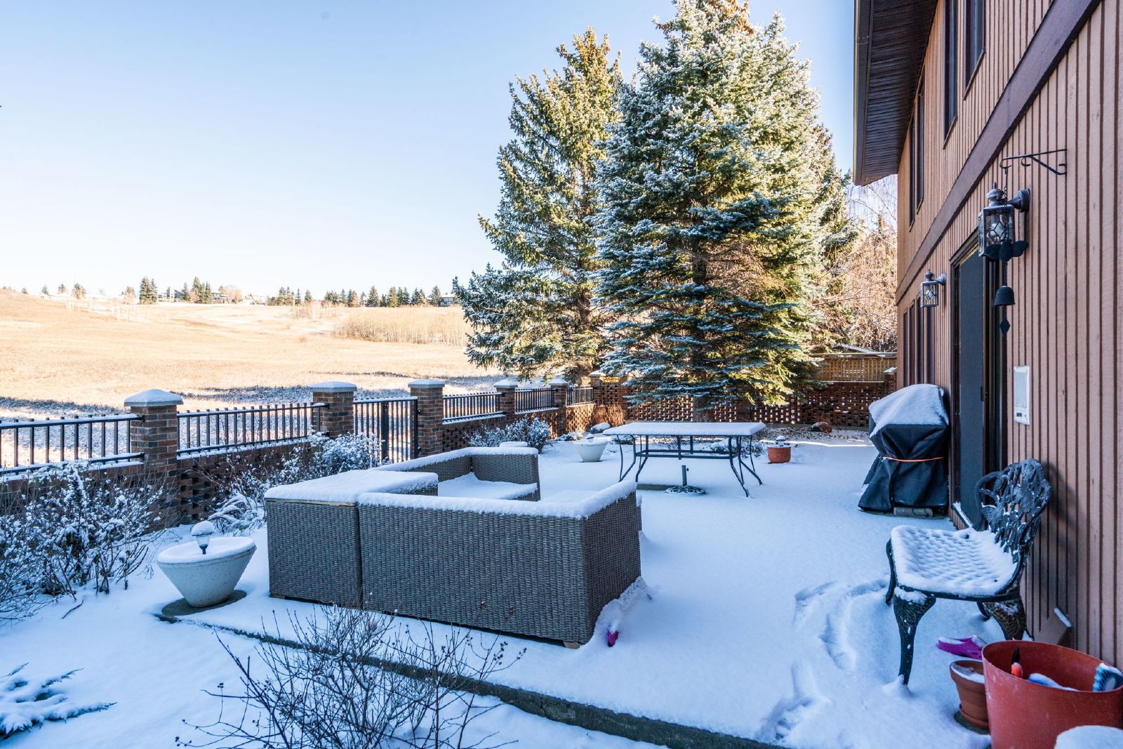 836 Edgemont Rd NW - - property image