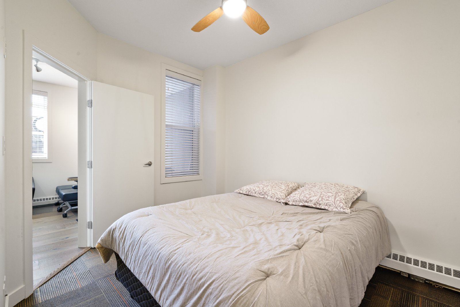 106, 333 - 22 Avenue SW - 1 property image