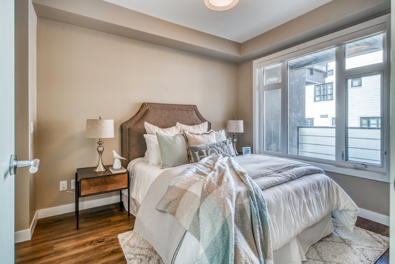 311, 1720 10 Street SW - 1 property image