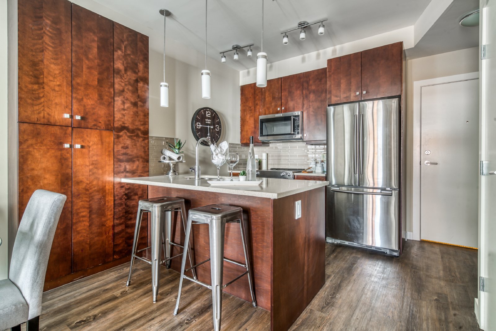 311, 1720 10 Street SW - 1 property image