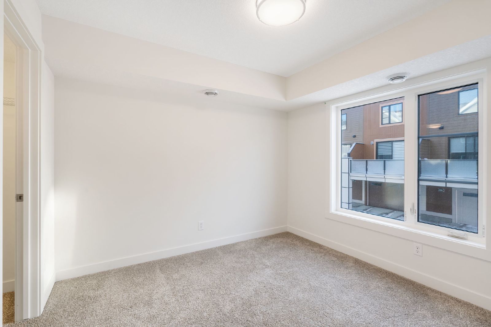 230 Livingston Common NE - - property image