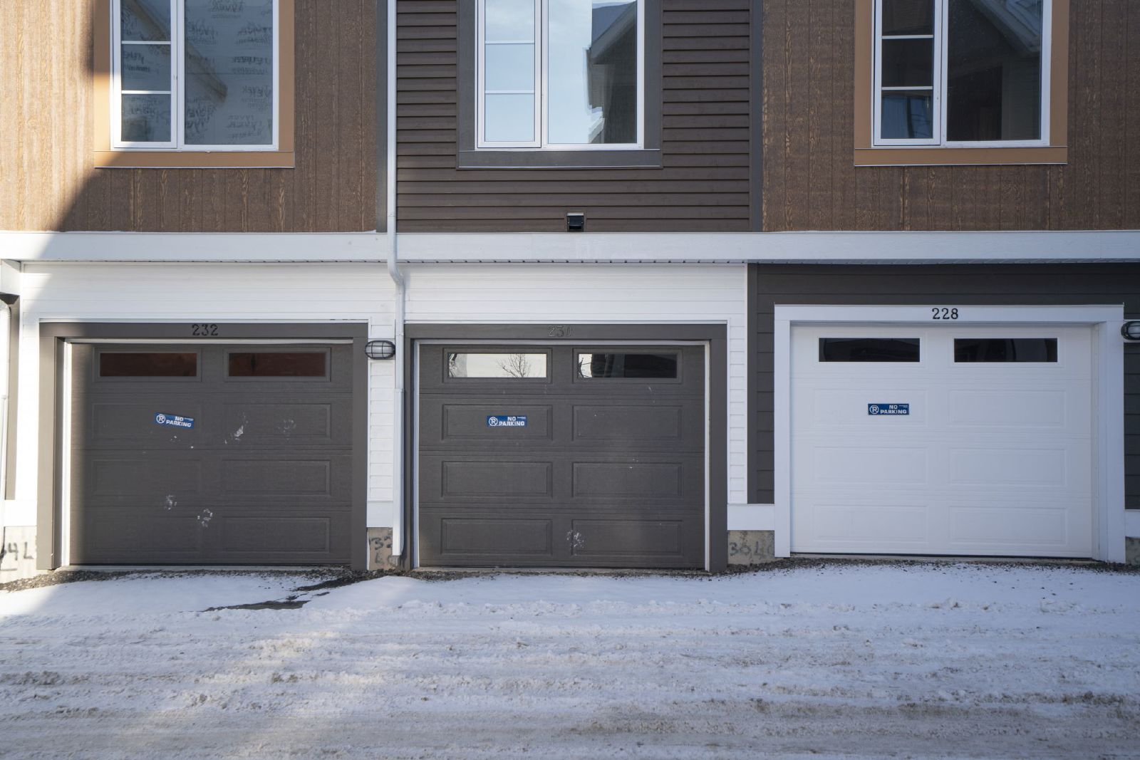 230 Livingston Common NE - - property image