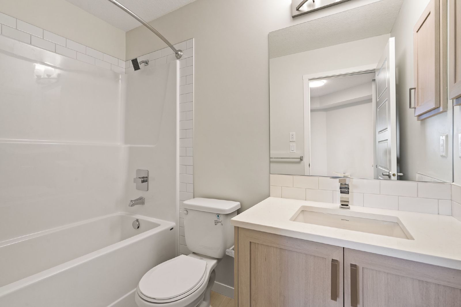 315, 360 Harvest Hills Way NE - 315 property image