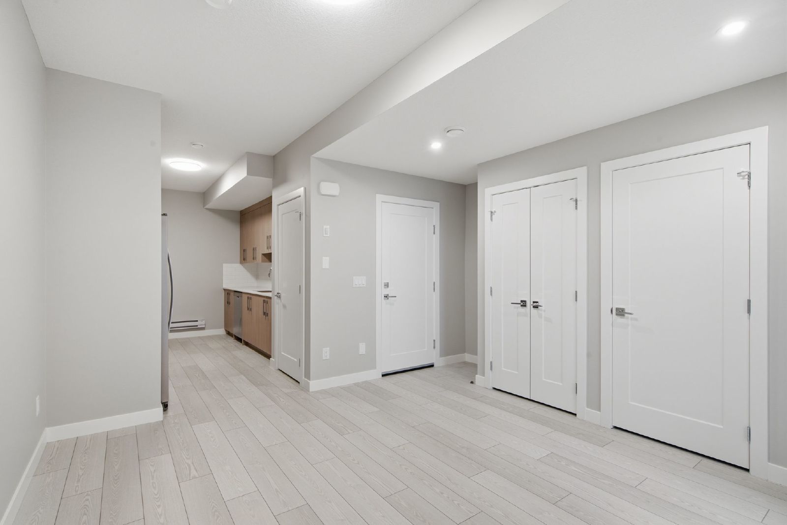 9917 Huxbury Drive Northeast - A property image