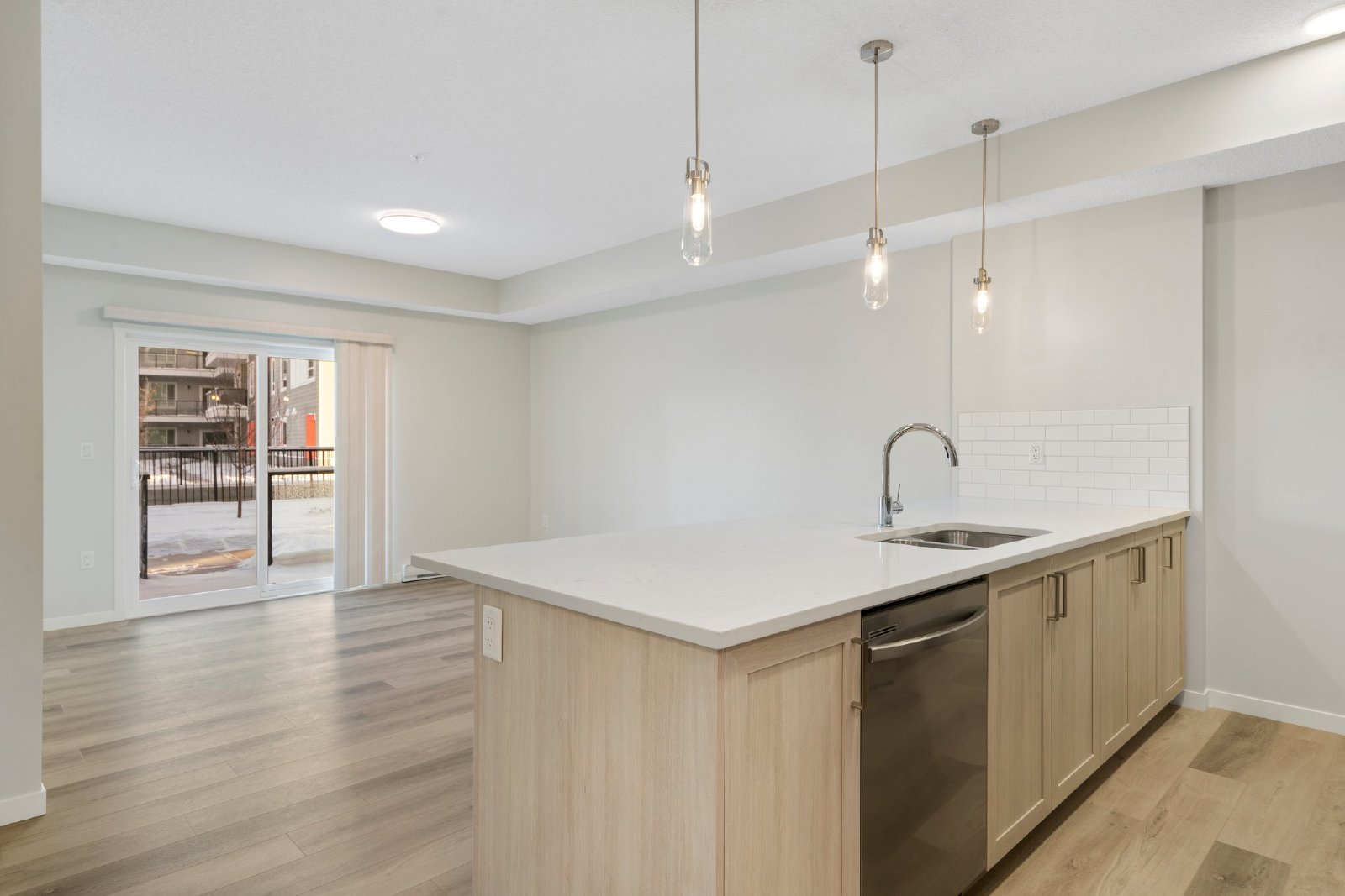 3412, 33 Carringhmam Gate NW - 1 property image