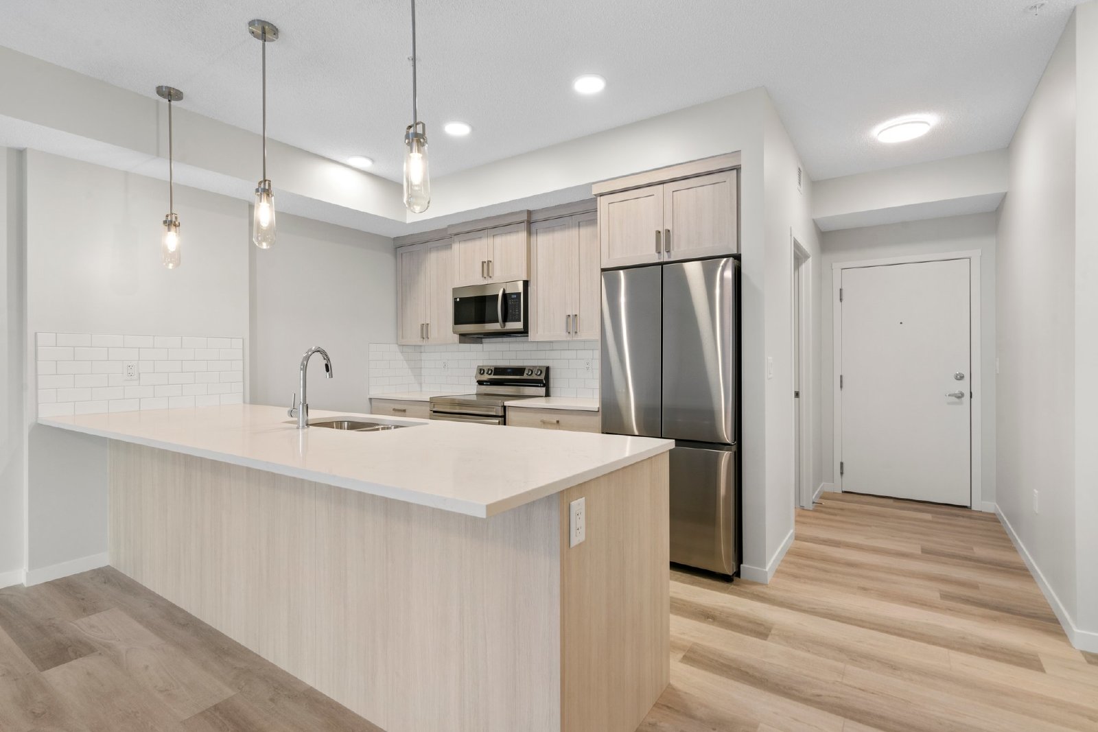 3412, 33 Carringhmam Gate NW - 1 property image