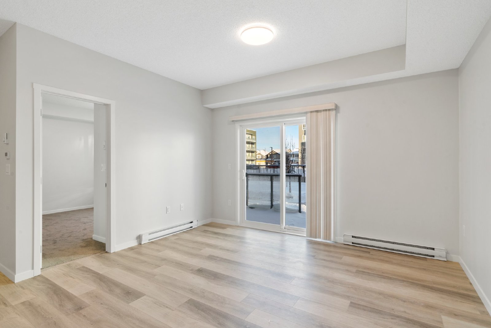 3412, 33 Carringhmam Gate NW - 1 property image
