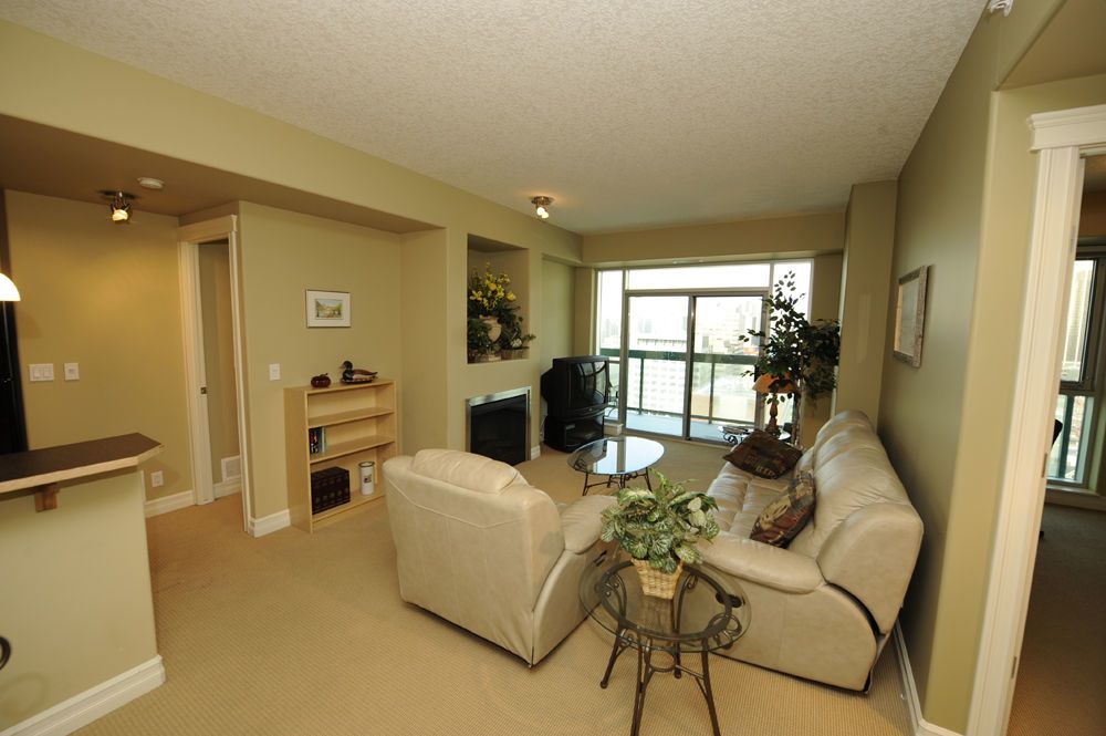 1906, 836 15 Avenue SW - - property image