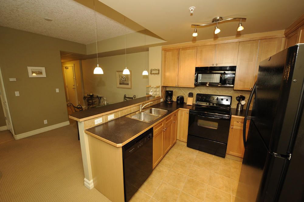 1906, 836 15 Avenue SW - - property image