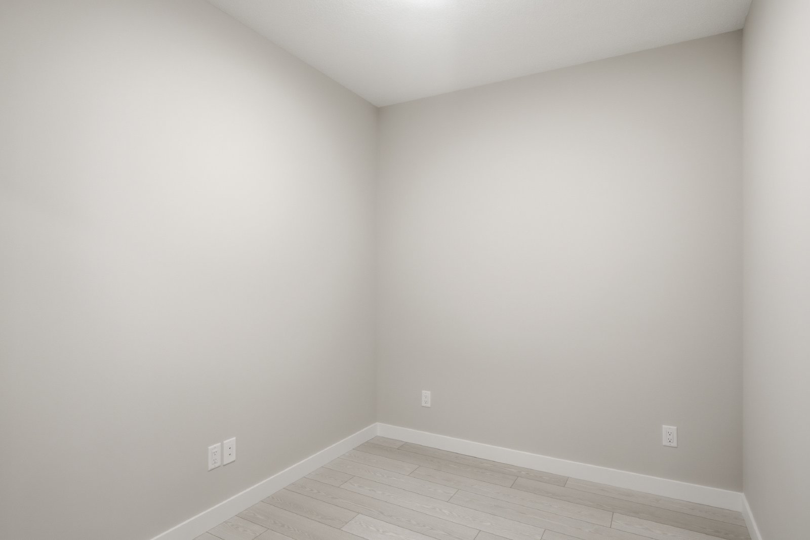 2217, 265 Wolf Willow Boulevard SE - 1 property image