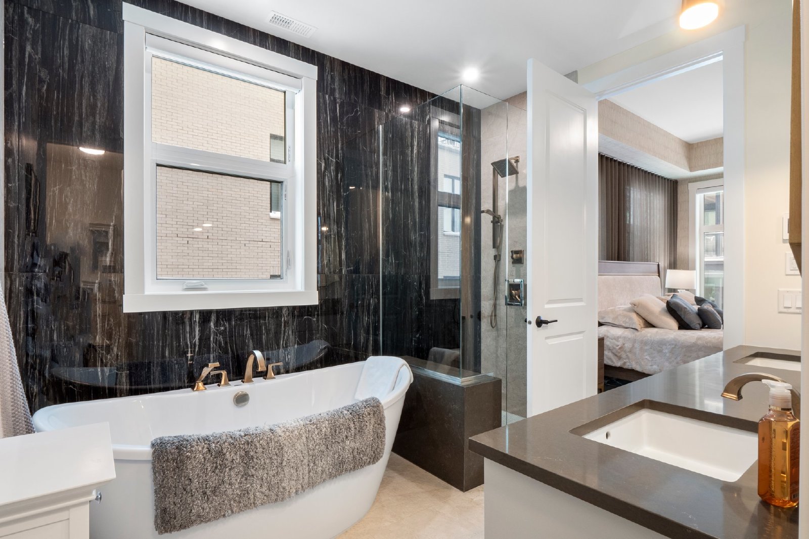 UNIVERSITY DISTRICT - CAPELLA BY BROOKFIELD property image