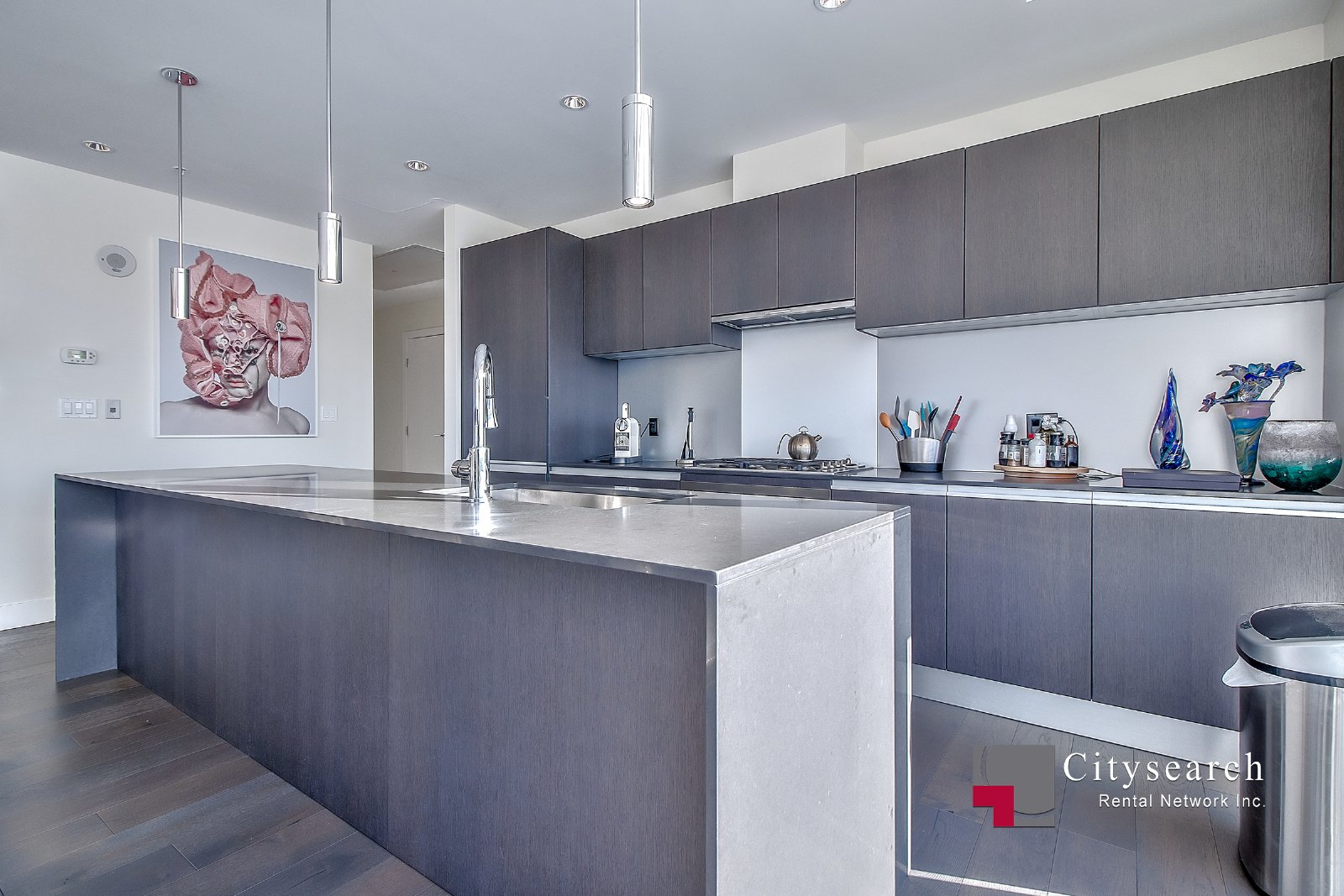 VICTORIA PARK-SUB PENTHOUSE-TWO PARKING STALLS IN PRIVATE GARAGE property image