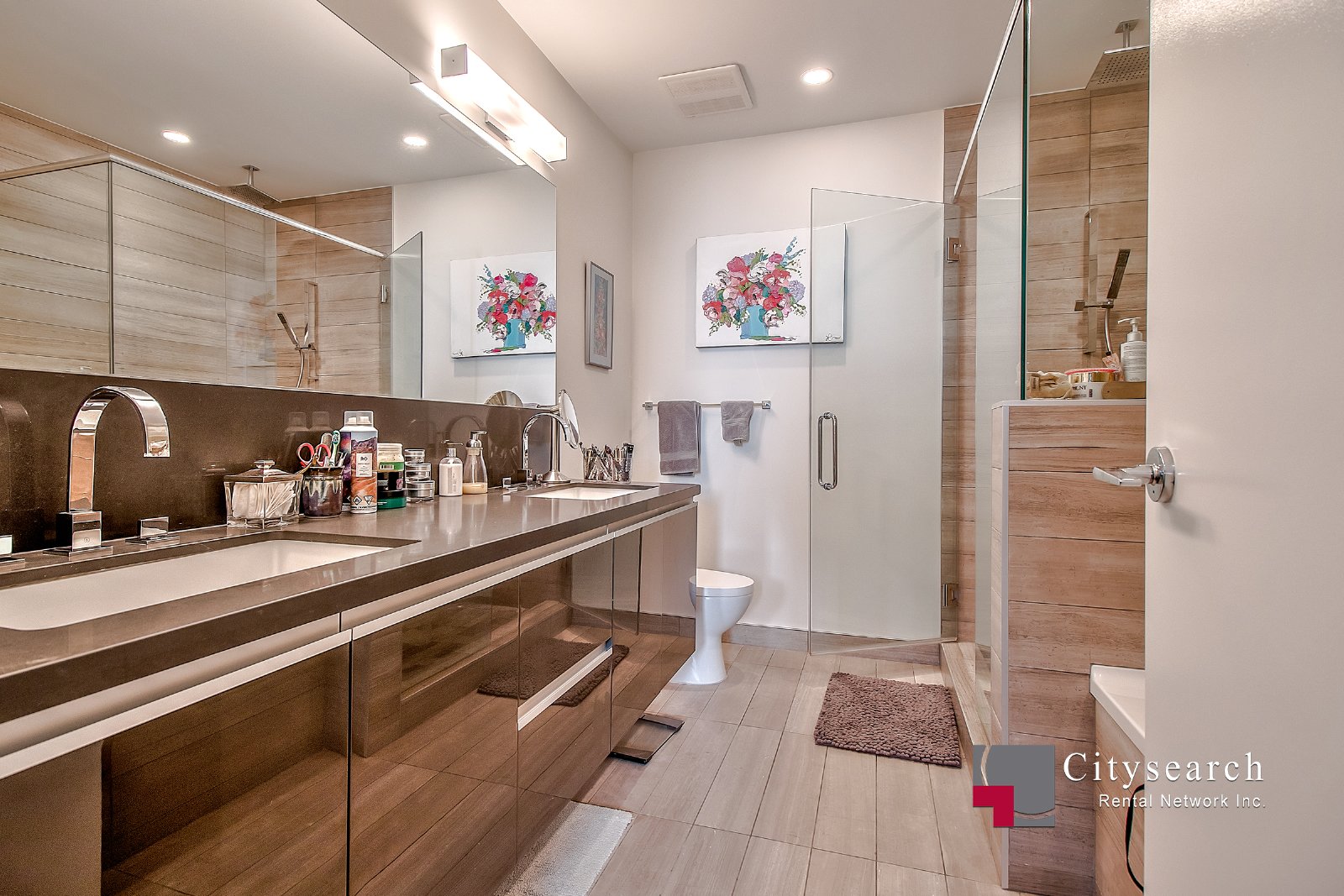 VICTORIA PARK-SUB PENTHOUSE-TWO PARKING STALLS IN PRIVATE GARAGE property image