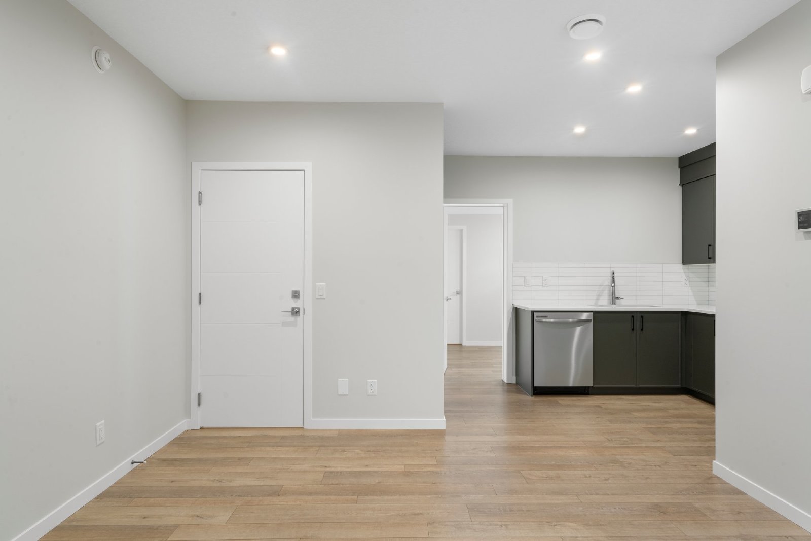 ROCKLAND PARK - BRAND NEW - TWO STOREY - FOUR BEDROOMS property image